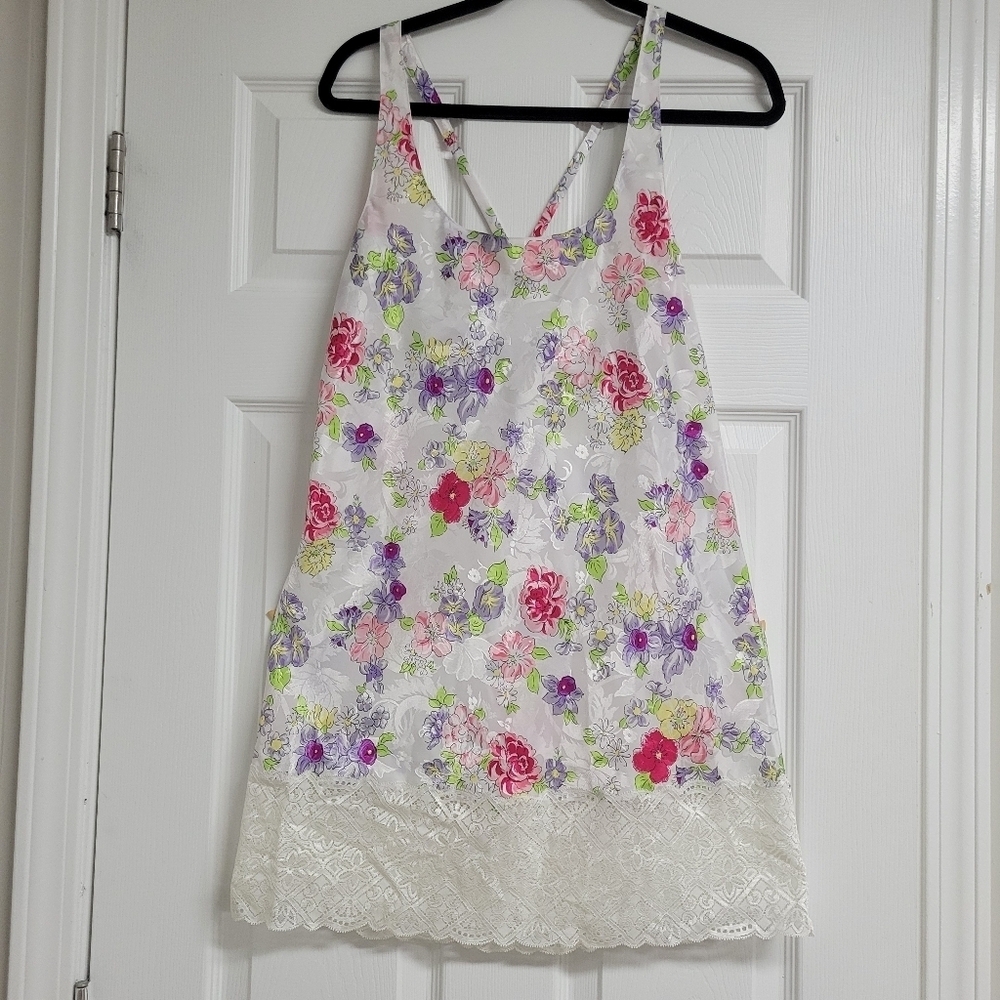 Victoria's Secret Vintage Gold Label white Floral Nightie.